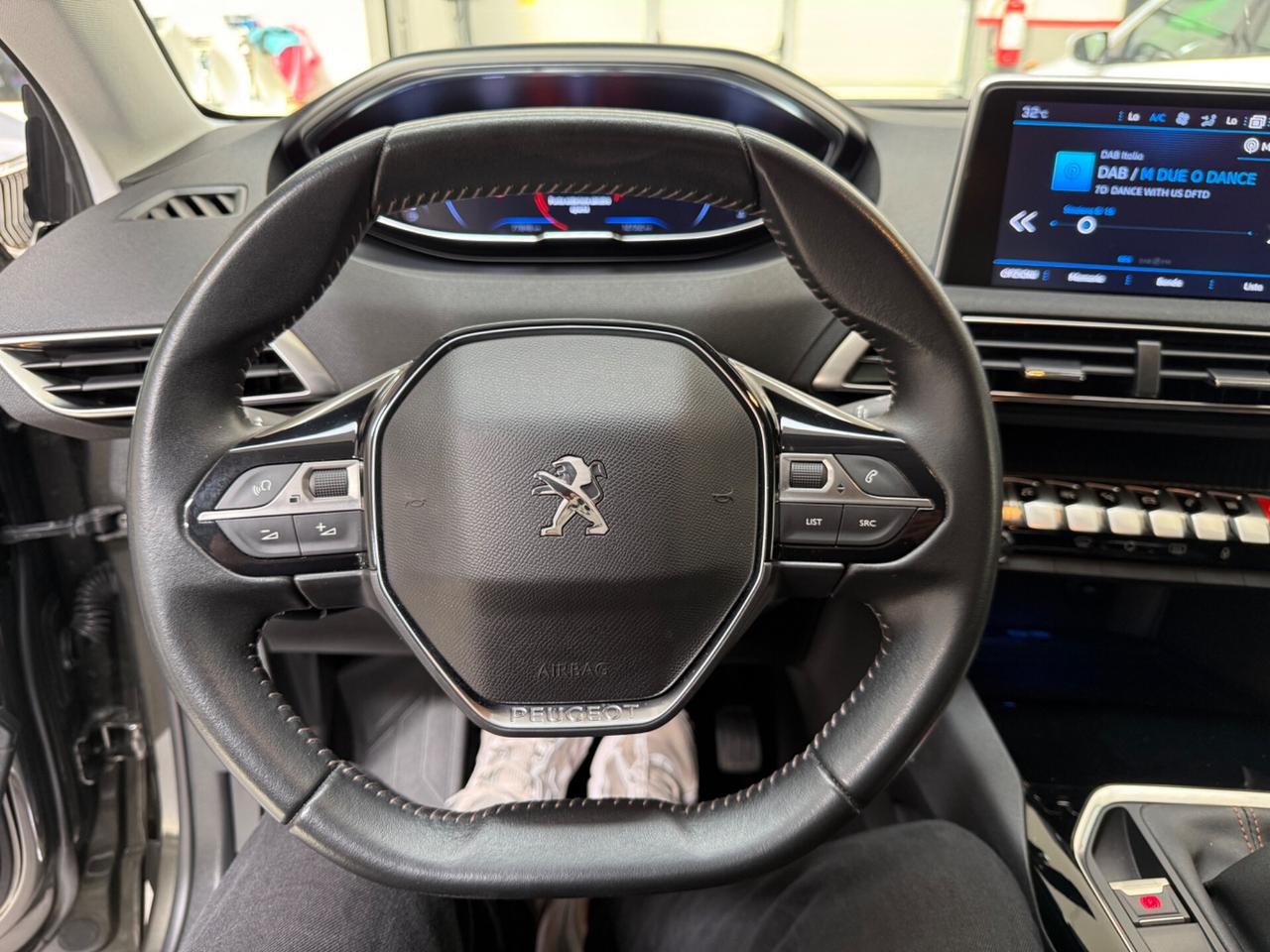 Peugeot 3008 PureTech Turbo 130 S&S EAT8 Active