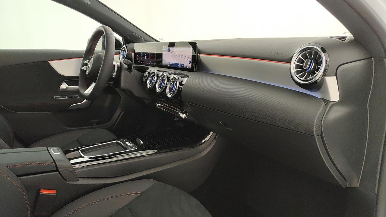 Mercedes-Benz A 180 d Automatic