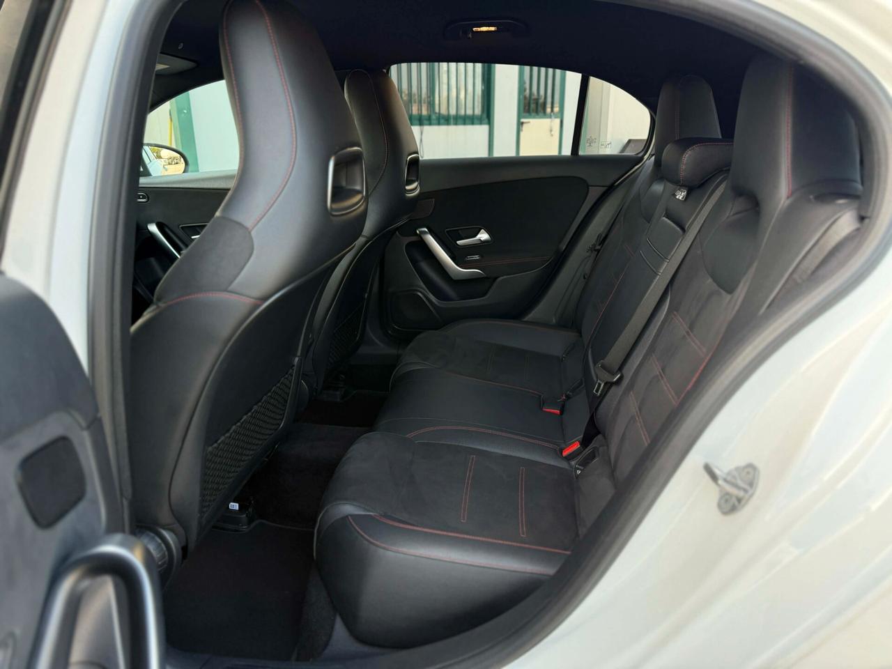 Mercedes-benz A 180 d Automatic Premium/18/BELLA