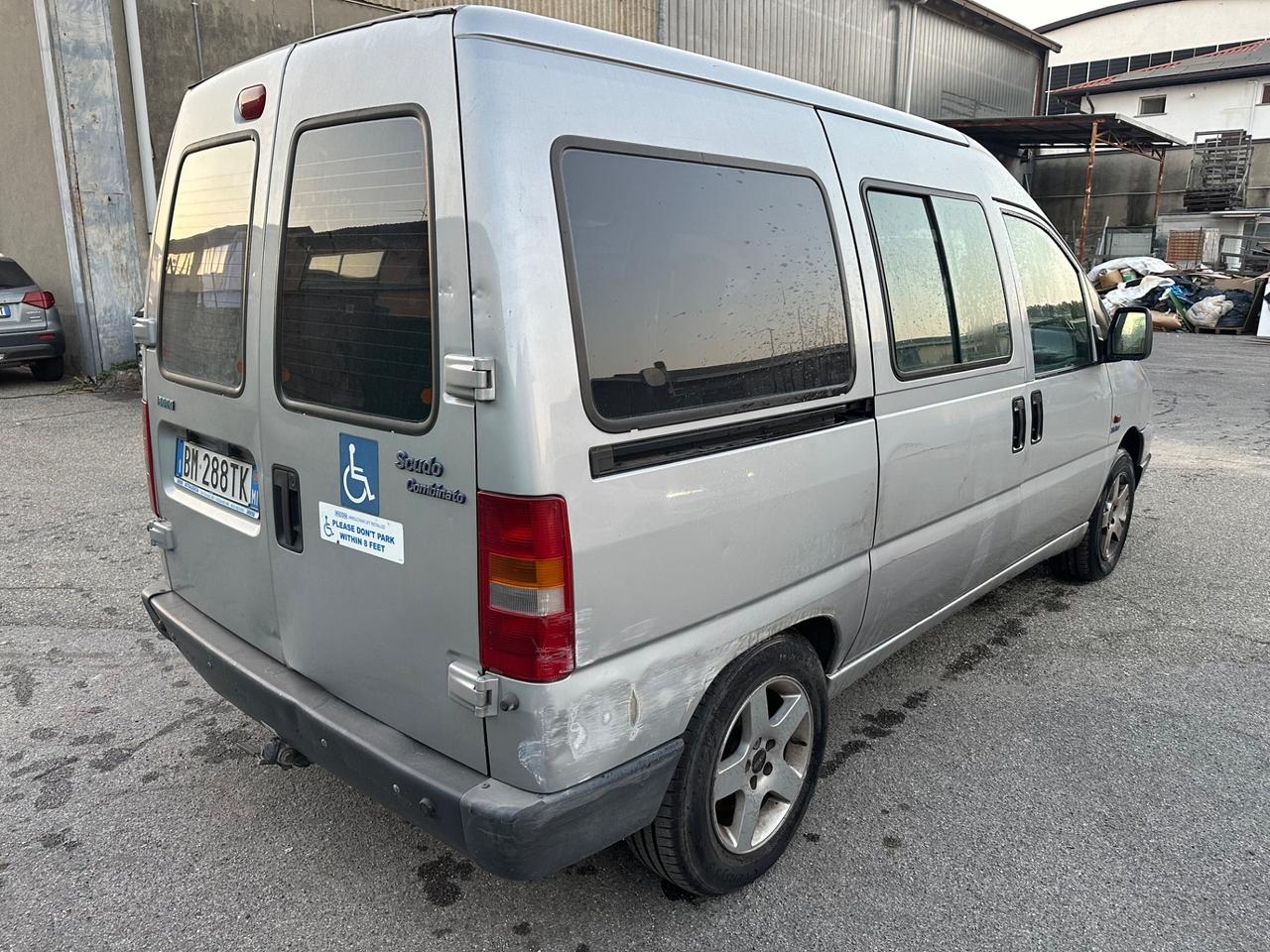 FIAT SCUDO CON SPONDA ELETTRICA TRASPORTI DISABILI