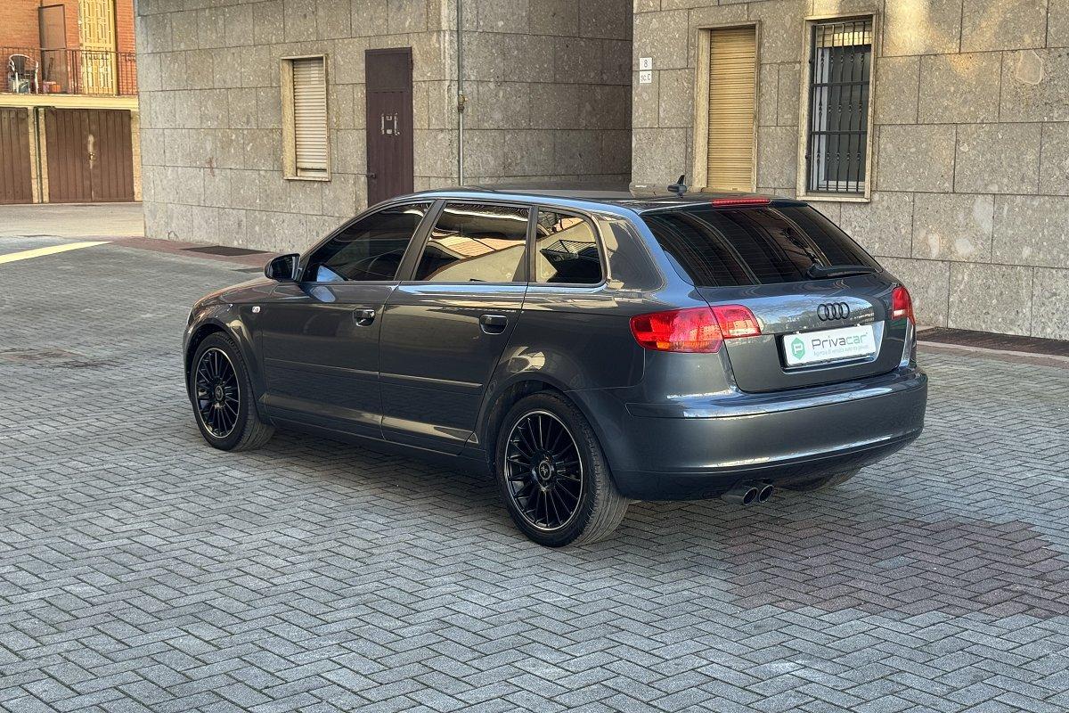 AUDI A3 SPB 2.0 16V FSI Ambition