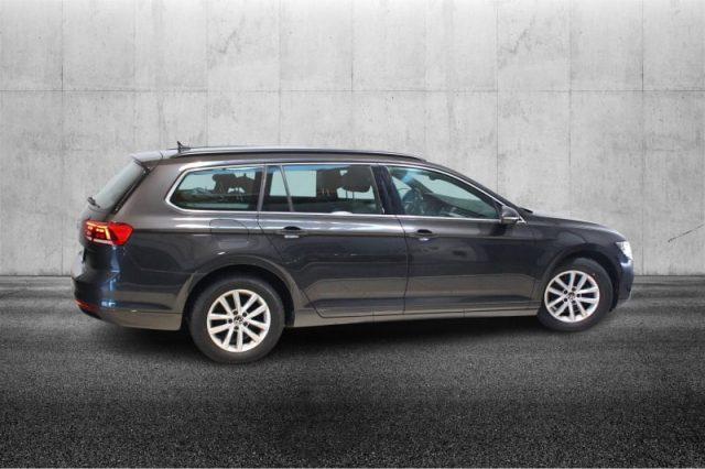 VOLKSWAGEN Passat Variant 2.0 TDI SCR EVO DSG Business