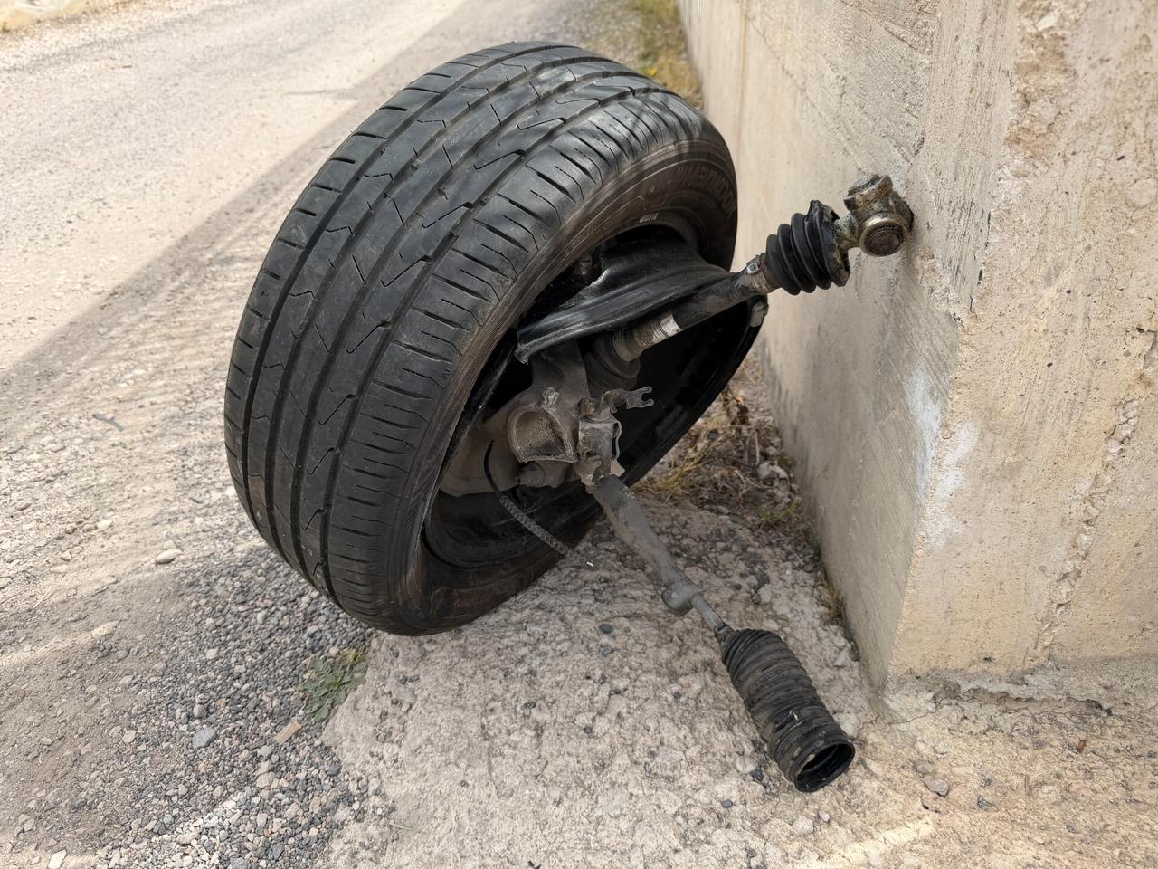 MINI COOPER D ANNO 2019 1.5 DIESEL 116 CV *SINISTRATA