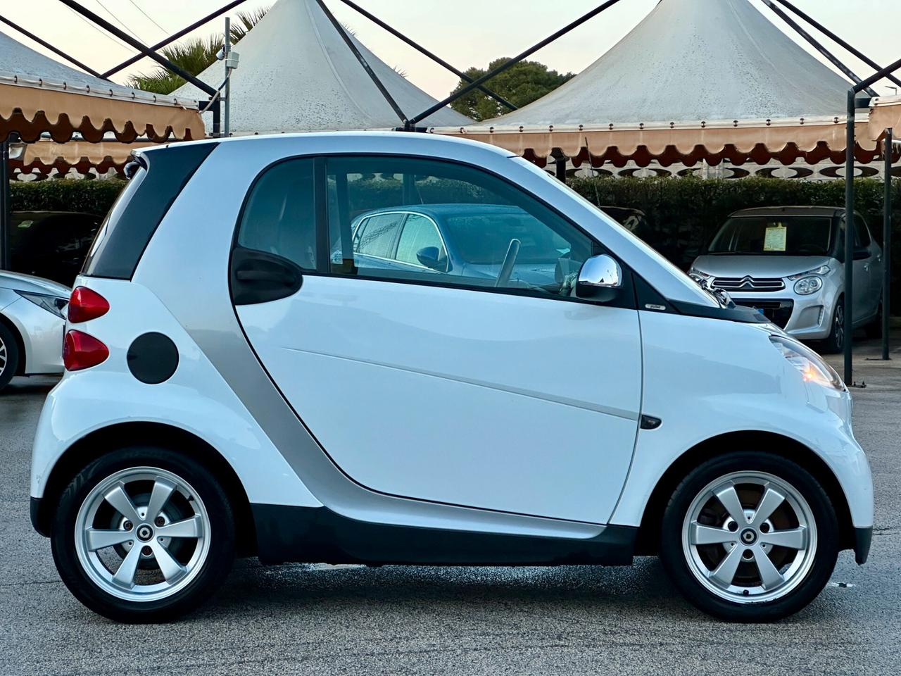 SMART fortwo 1.0 52 kW coupé pulse