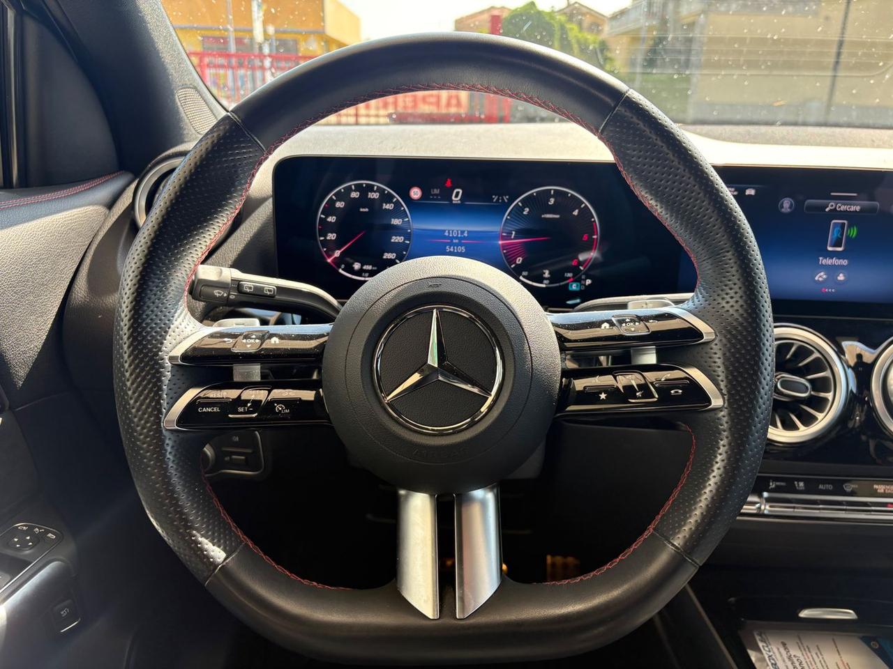 Mercedes-Benz GLA 200 AMG Line Premium 200 #10679