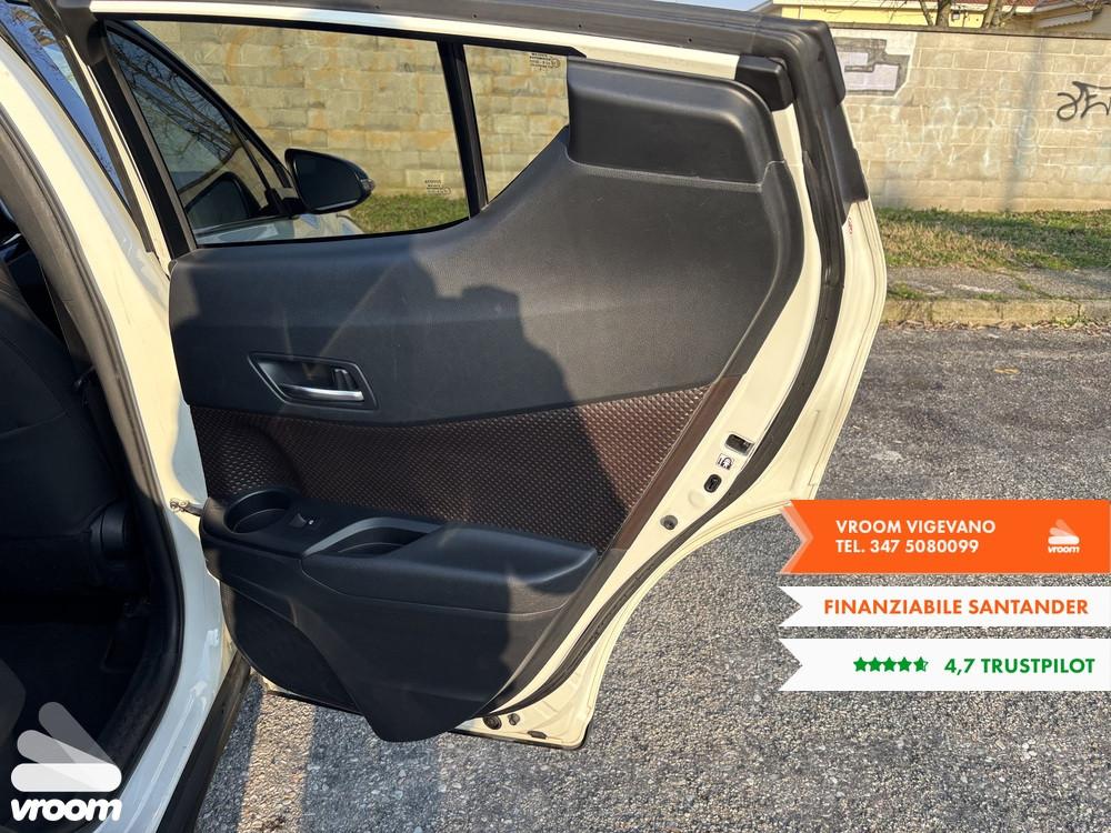 TOYOTA C-HR (2016-2023) C-HR 1.8 Hybrid E-CVT L...