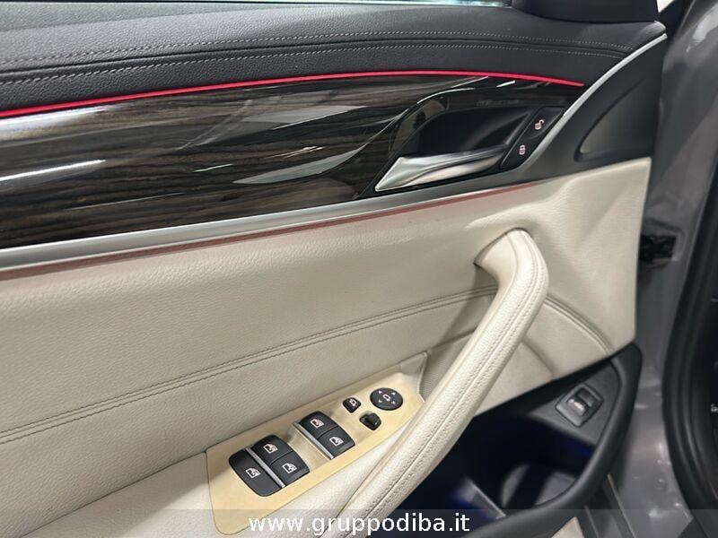 BMW Serie 5 Touring Serie 5 G31 2020 Touring LCI D 520d Touring mhev 48V xdrive Luxury auto