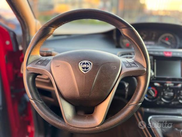 LANCIA Ypsilon 1.2 69 CV 5 porte GPL Ecochic Gol