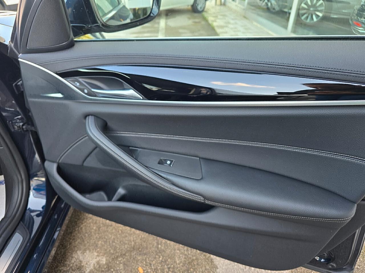 Bmw 530d xDrive Luxury 265cv 2017 PARI A NUOVO!!