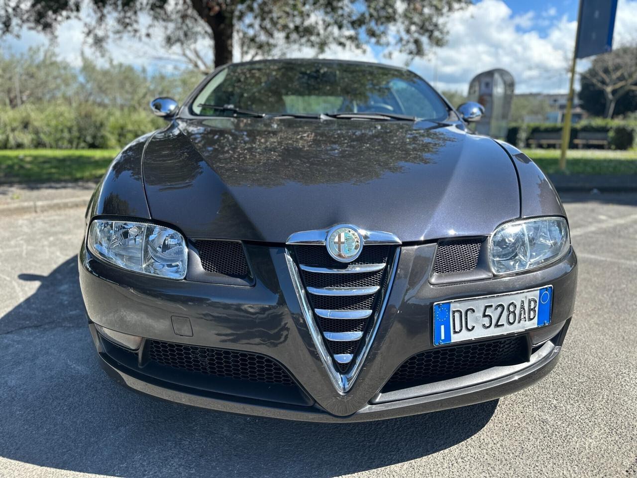 Alfa Romeo GT 1.9 MJT 150cv Luxury Tagliandata
