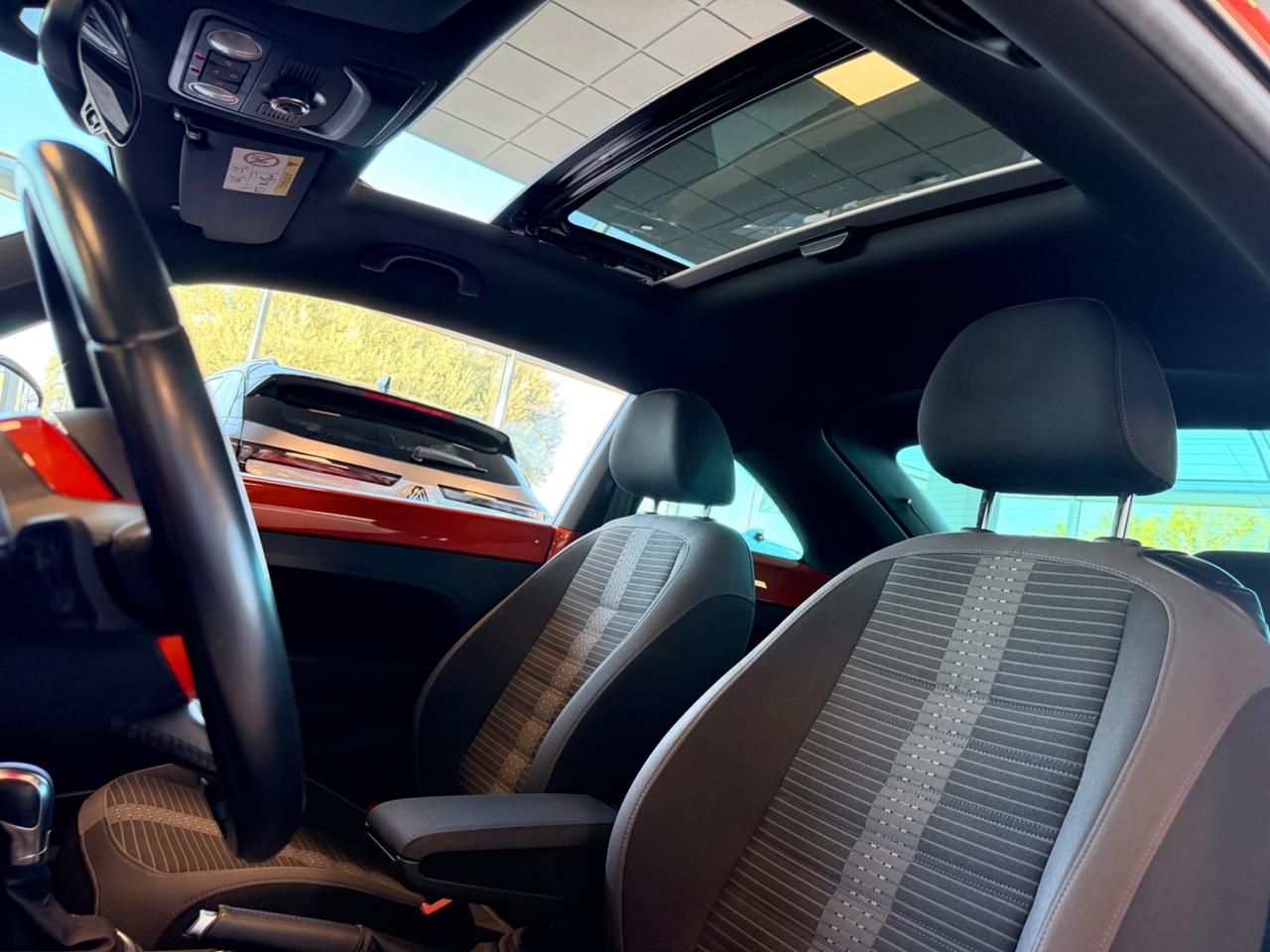 Volkswagen Maggiolino 2.0 TSI DSG Sport BlueMotion Technology