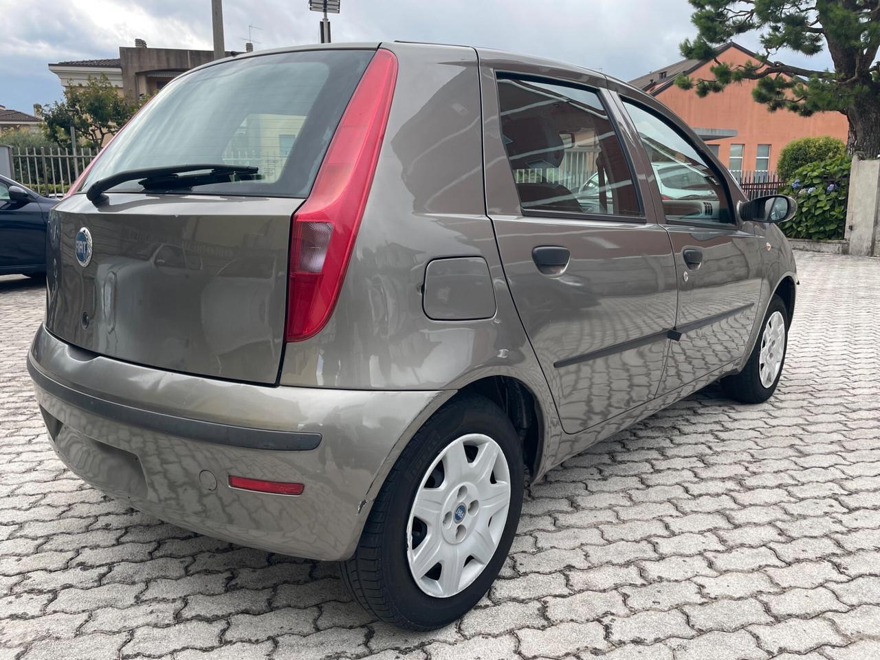 Fiat Punto 1.2 5 porte Active IDONEA NEOPATENTATI