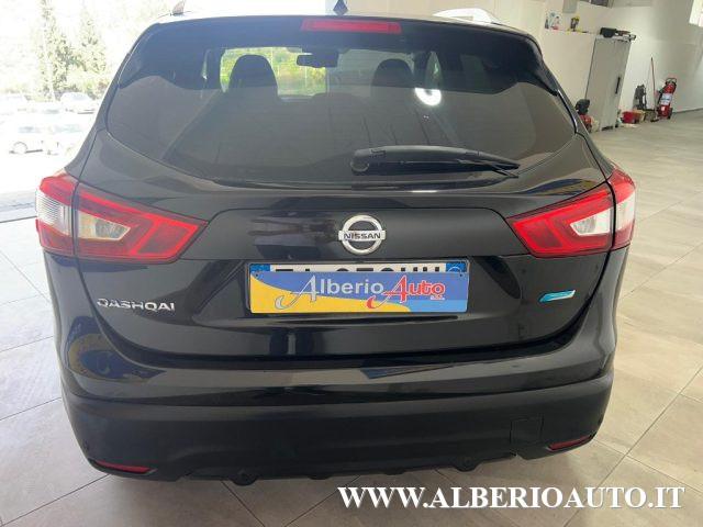 NISSAN Qashqai 1.5 dCi N-Connecta