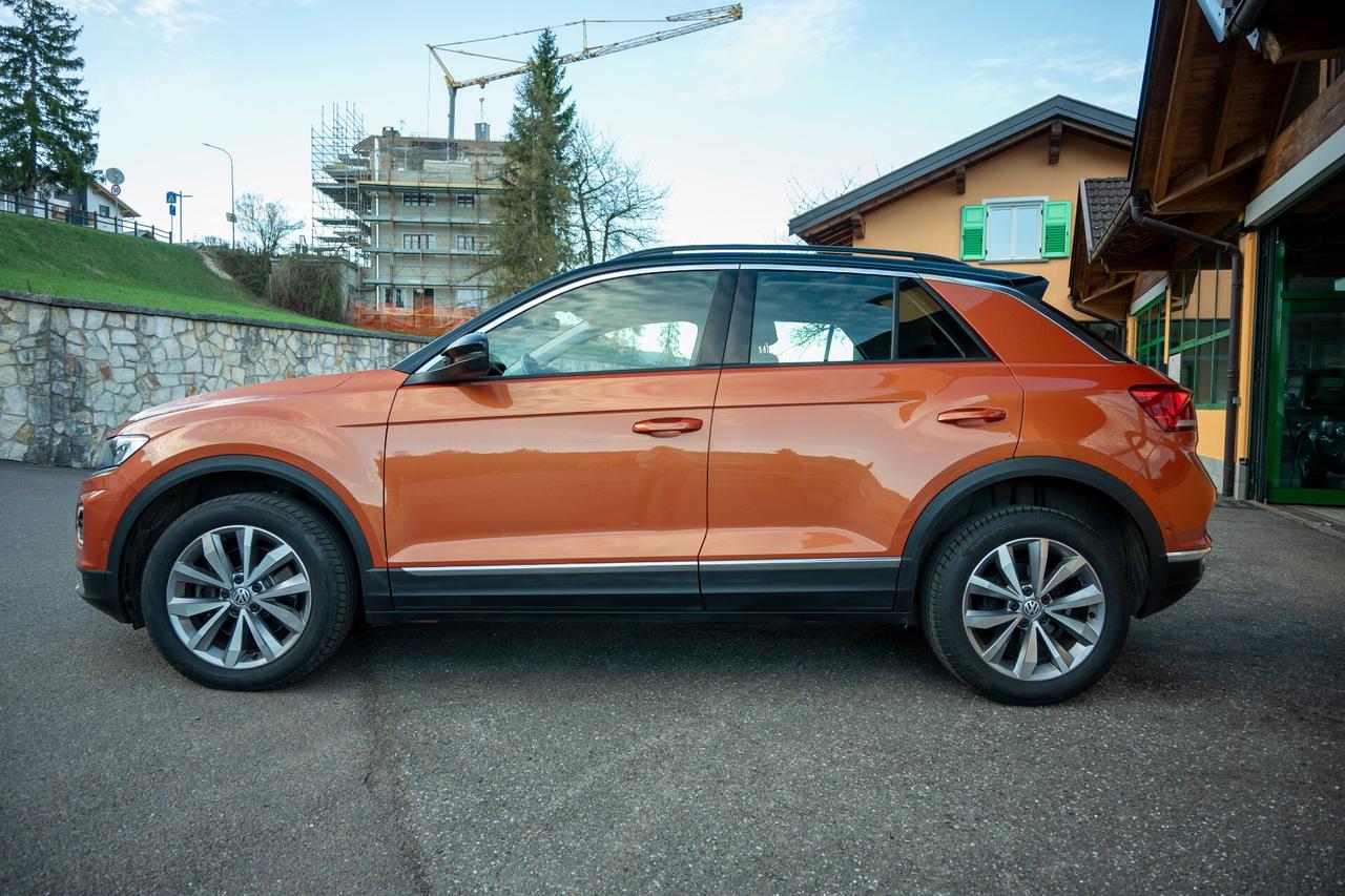 Volkswagen T-Roc 2.0 TDI 4mot MANUALE - GANCIO