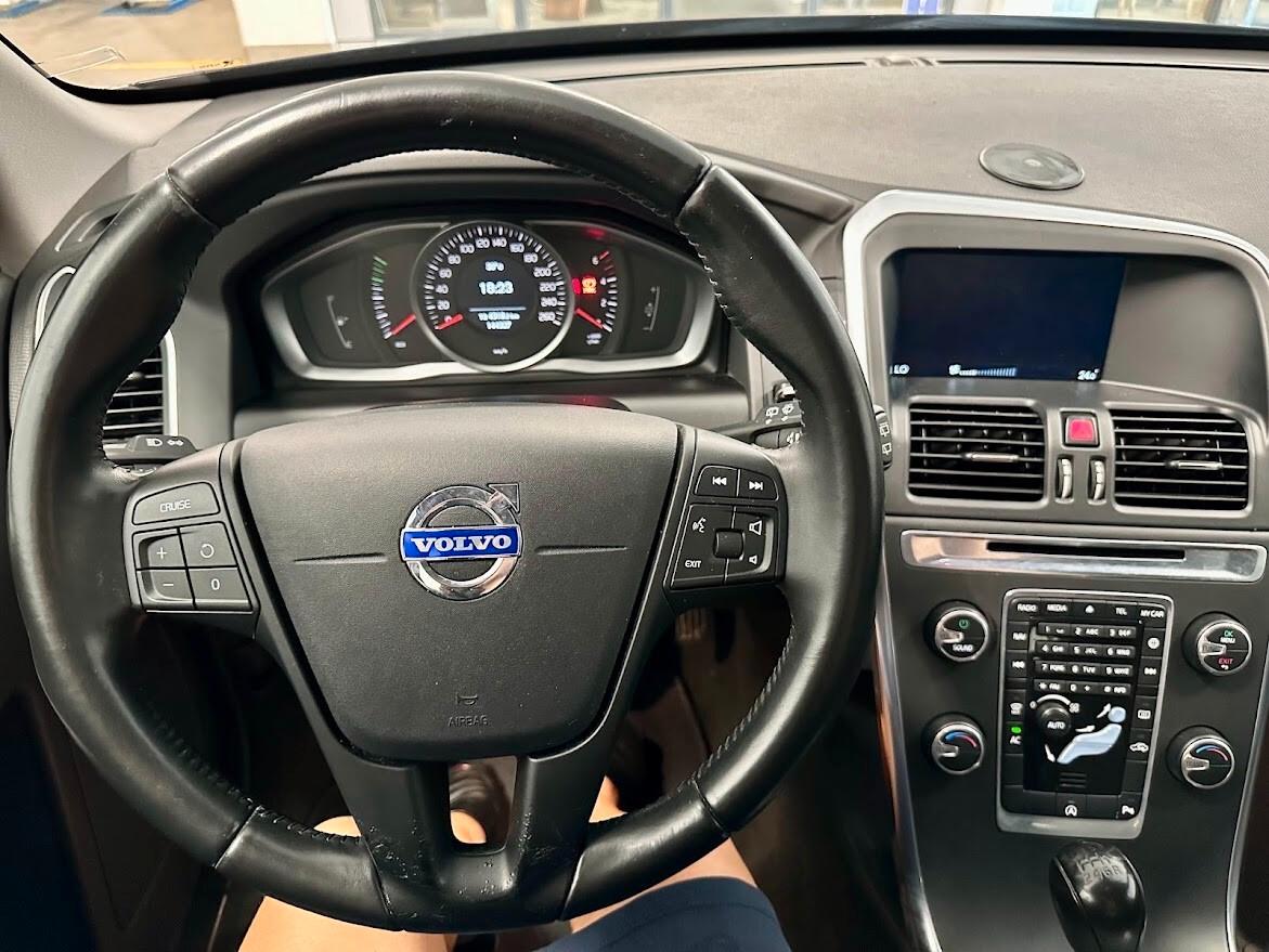 Volvo XC 60 XC60 I 2014 2.0 d3 Business 136cv