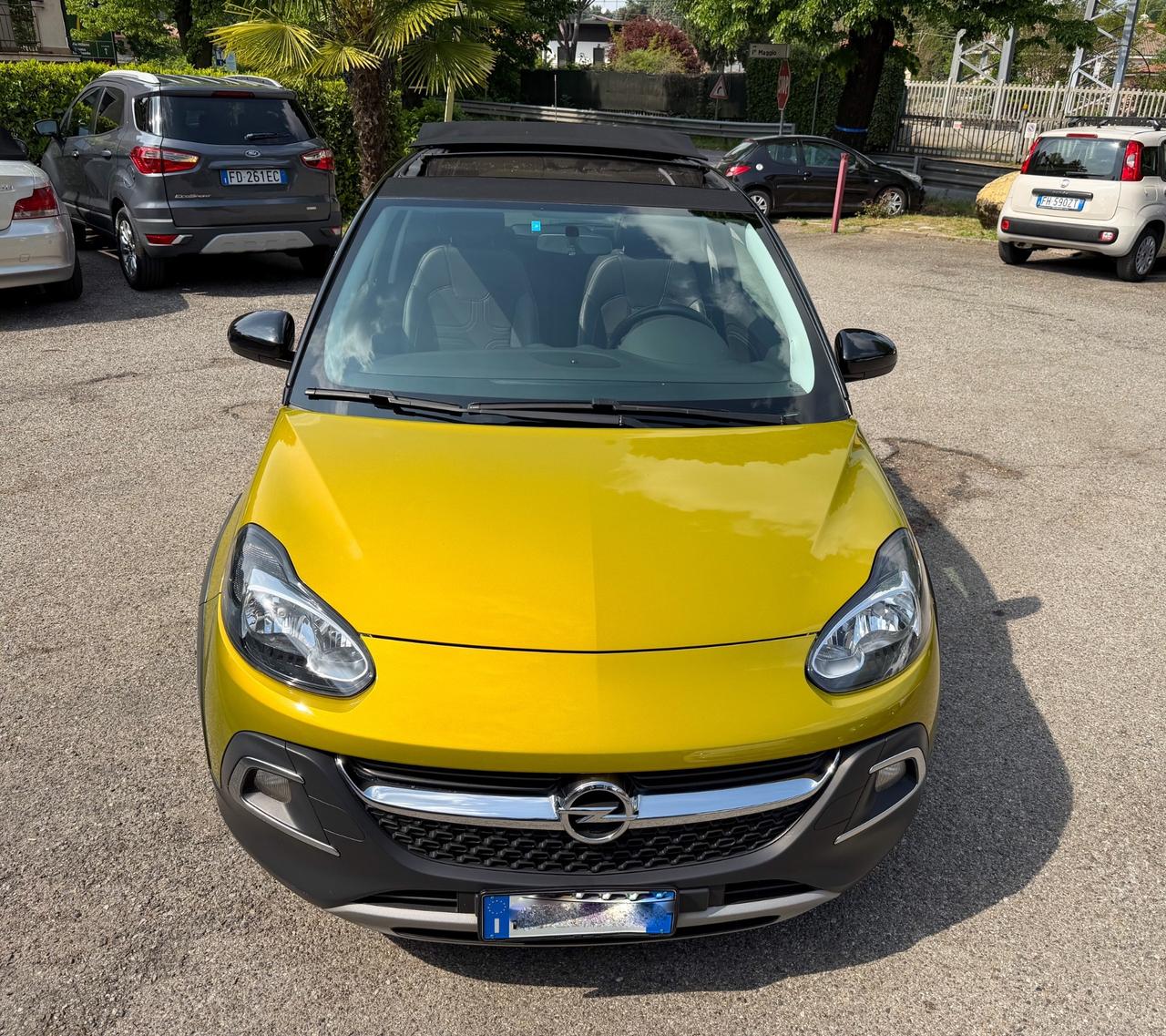 Opel Adam Rocks 1.0 cabrio 66000KM