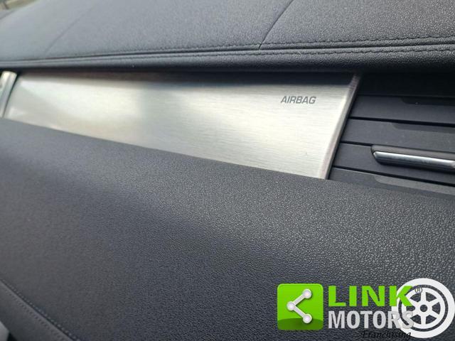 LAND ROVER Range Rover Evoque 2.0 eD4 5p. Pure