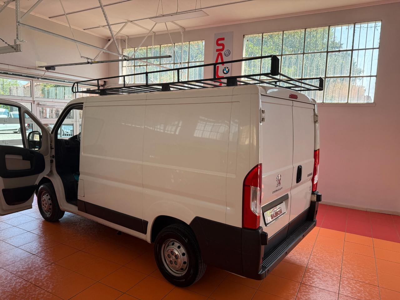 Peugeot Boxer 330 2.0 BlueHDi/110CV