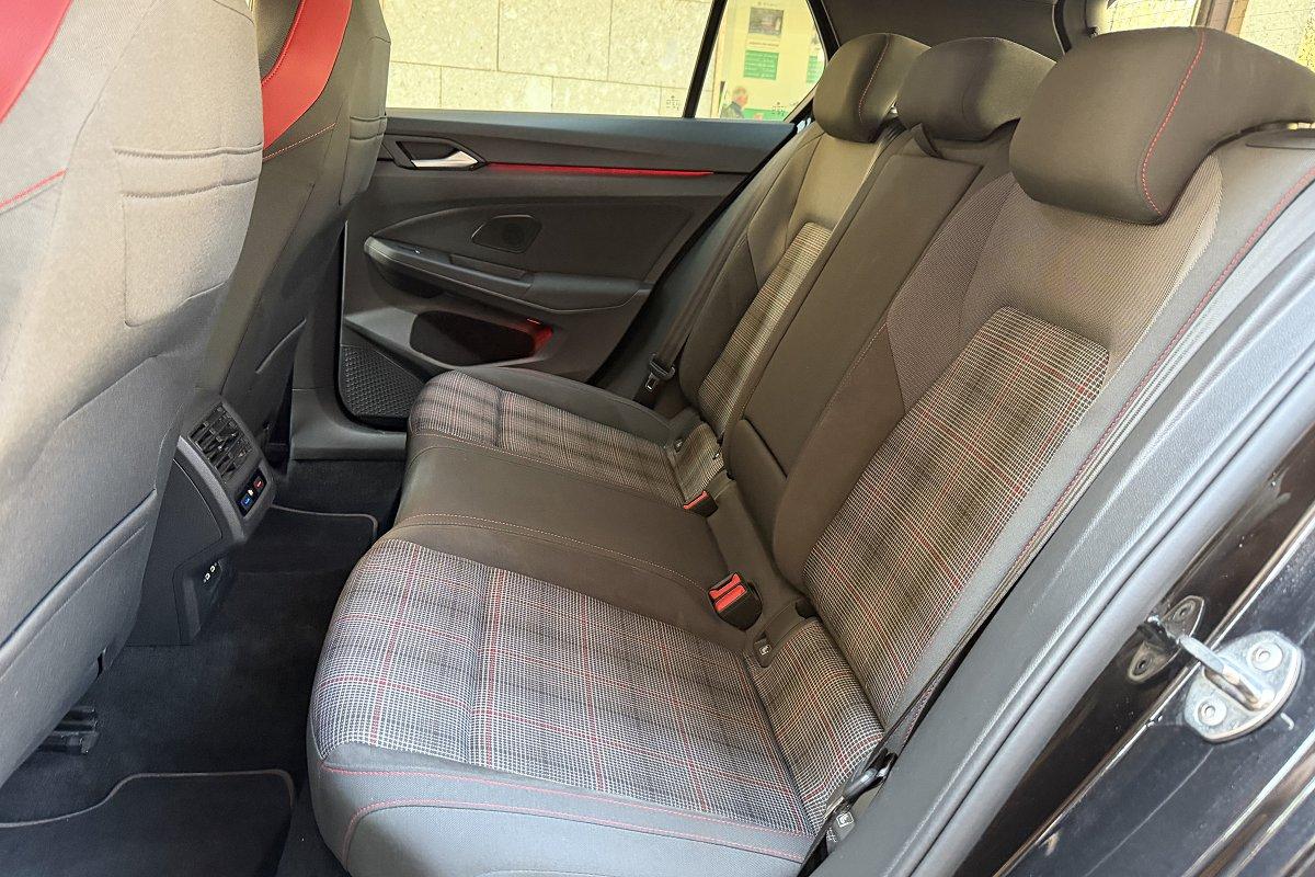 VOLKSWAGEN Golf 2.0 TSI DSG GTI