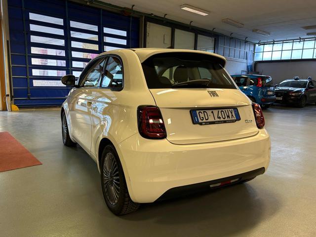 FIAT 500e Berlina 42 kWh Entry+Pack Tech
