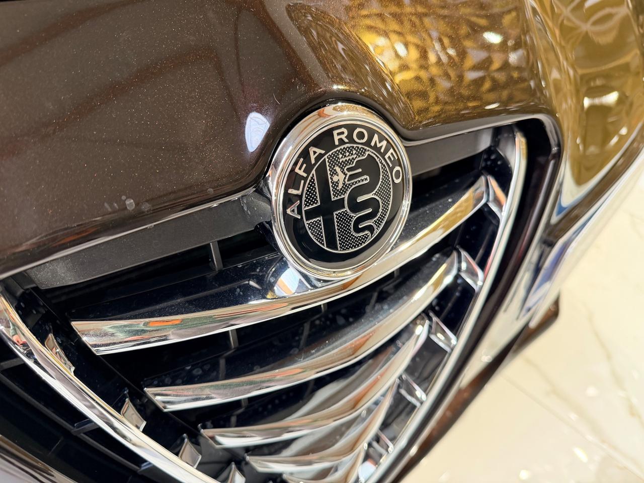 Alfa Romeo Giulietta 1.6 JTDm-2 105 CV Distinctive