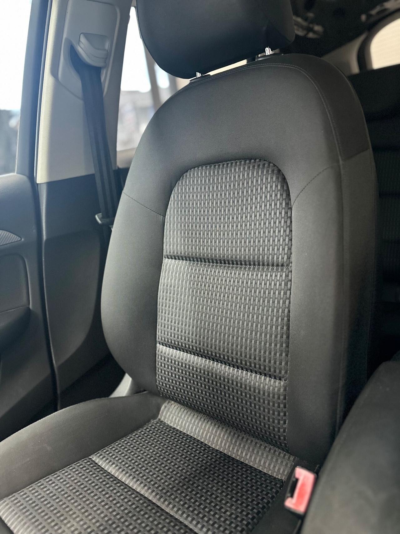 Audi Q3 2.0 BUSINESS PLUS TDI 150 CV