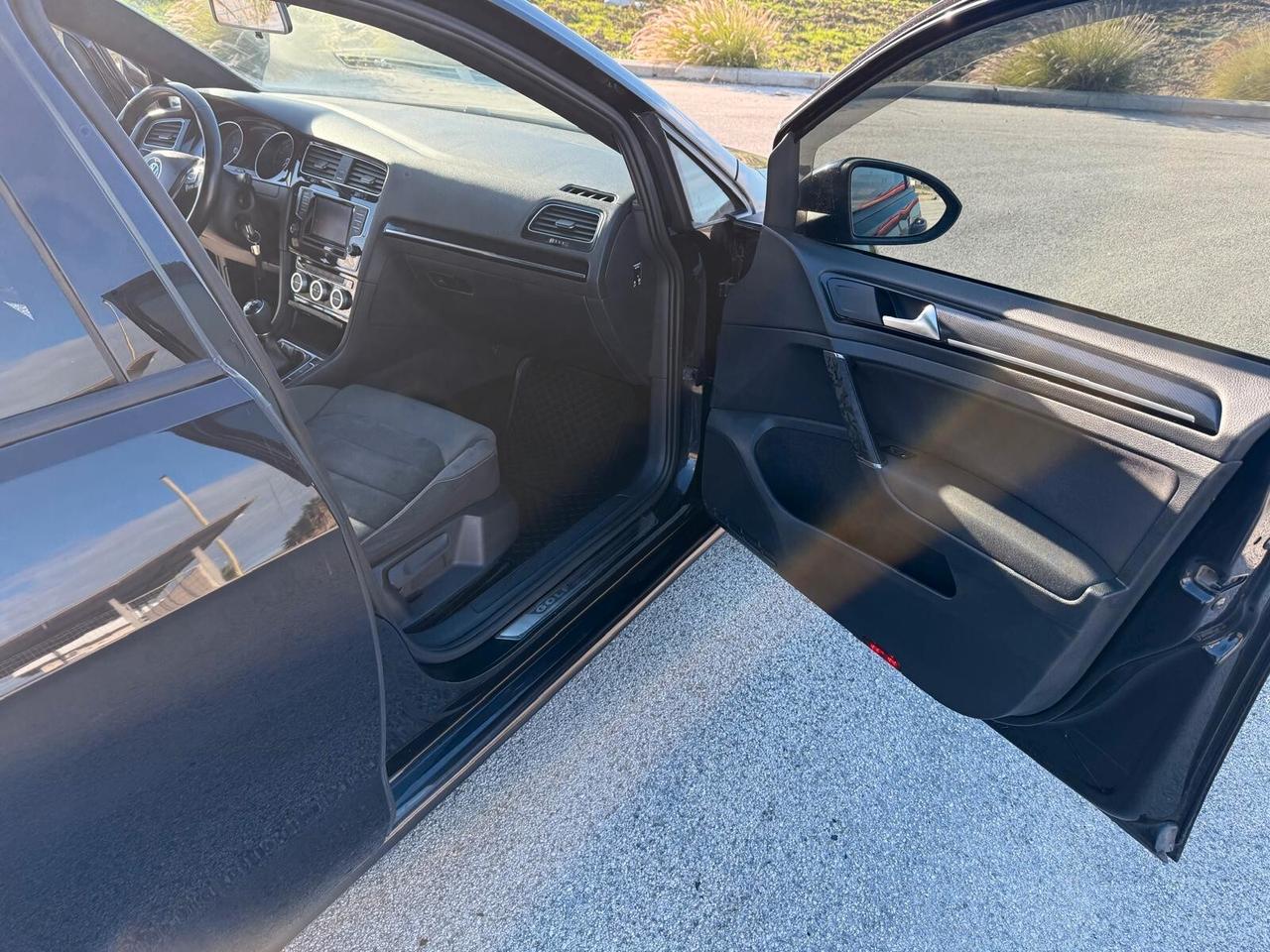 Volkswagen Golf Plus 1.6 TDI DPF Comfortline