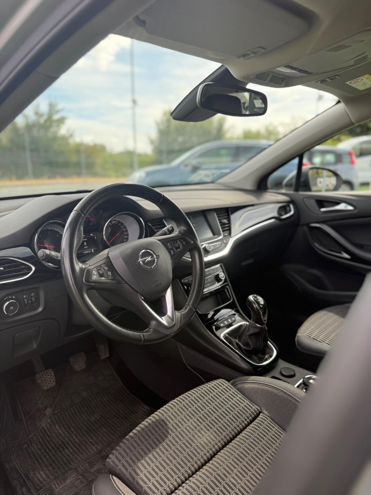 Opel Astra 1.5 CDTI 122 CV S&S 5 porte Business Elegance