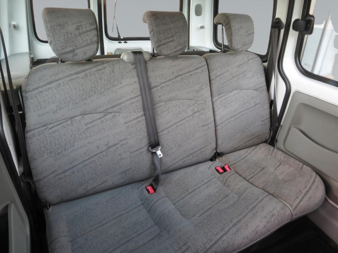 Renault Kangoo 1.2 16v Ice. gancio traino/voletto apribile.