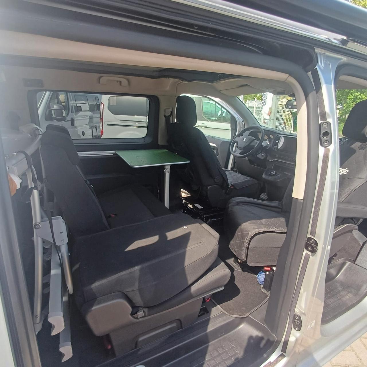 TRAVELLER VAN