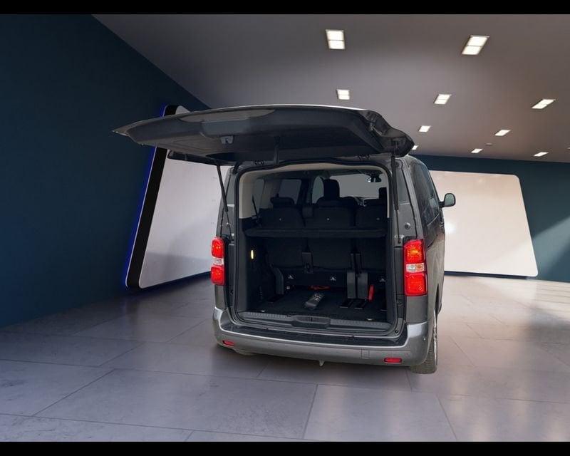 Peugeot e-Traveller e Traveller M1 std 136cv 75kWh Active