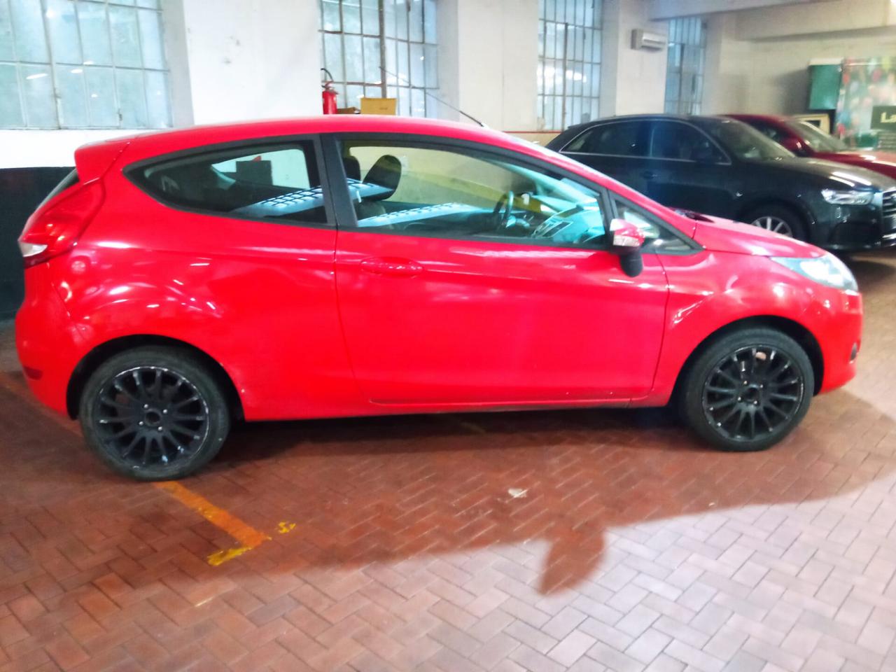 Ford Fiesta 1.4 Titanium Euro 5 Benzina/GPL