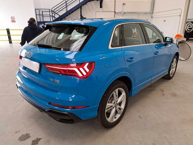 AUDI Q3 40 TDI quattro S tronic S Line Edition