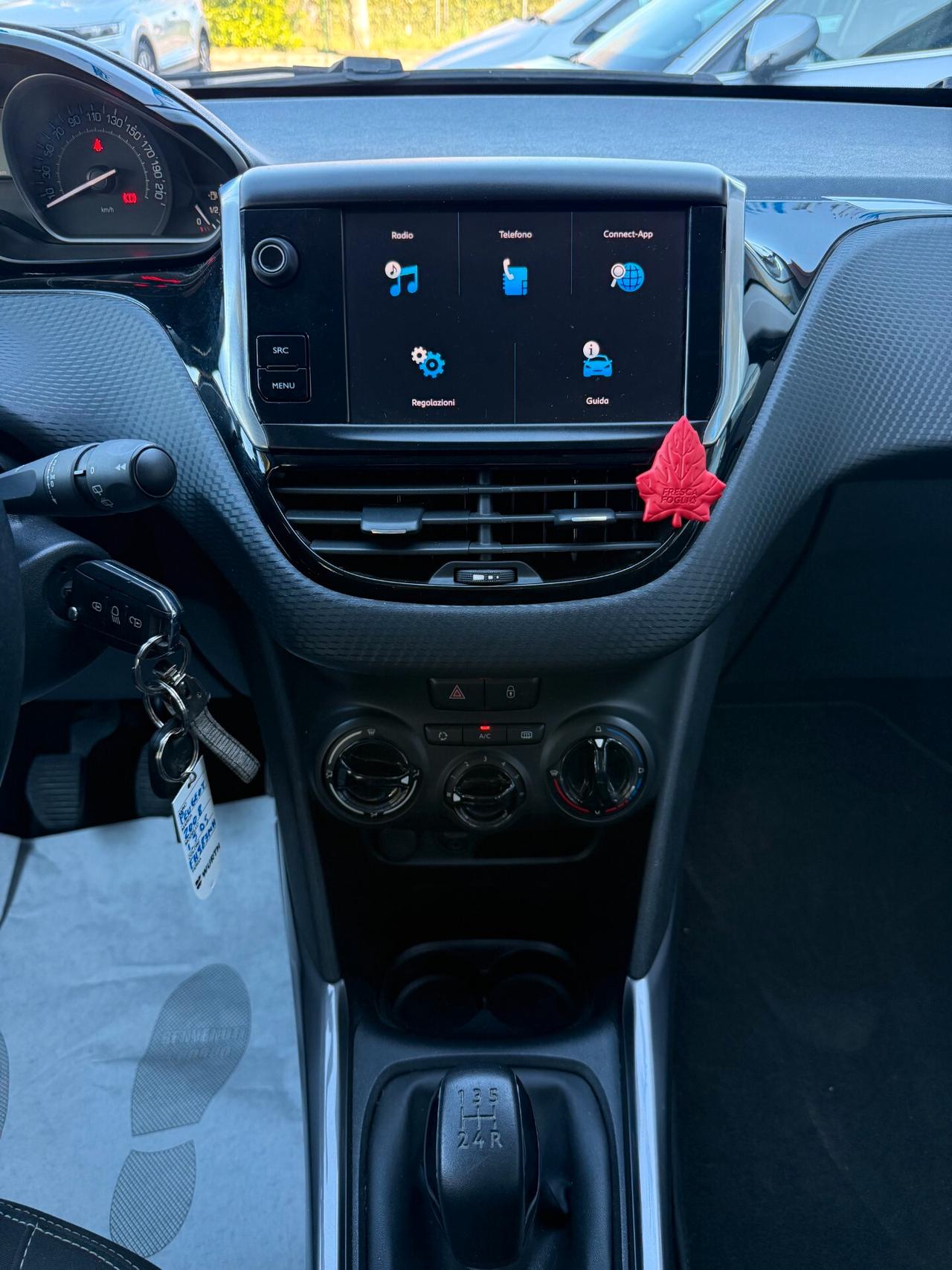 Peugeot 2008 BlueHDi 100 Allure