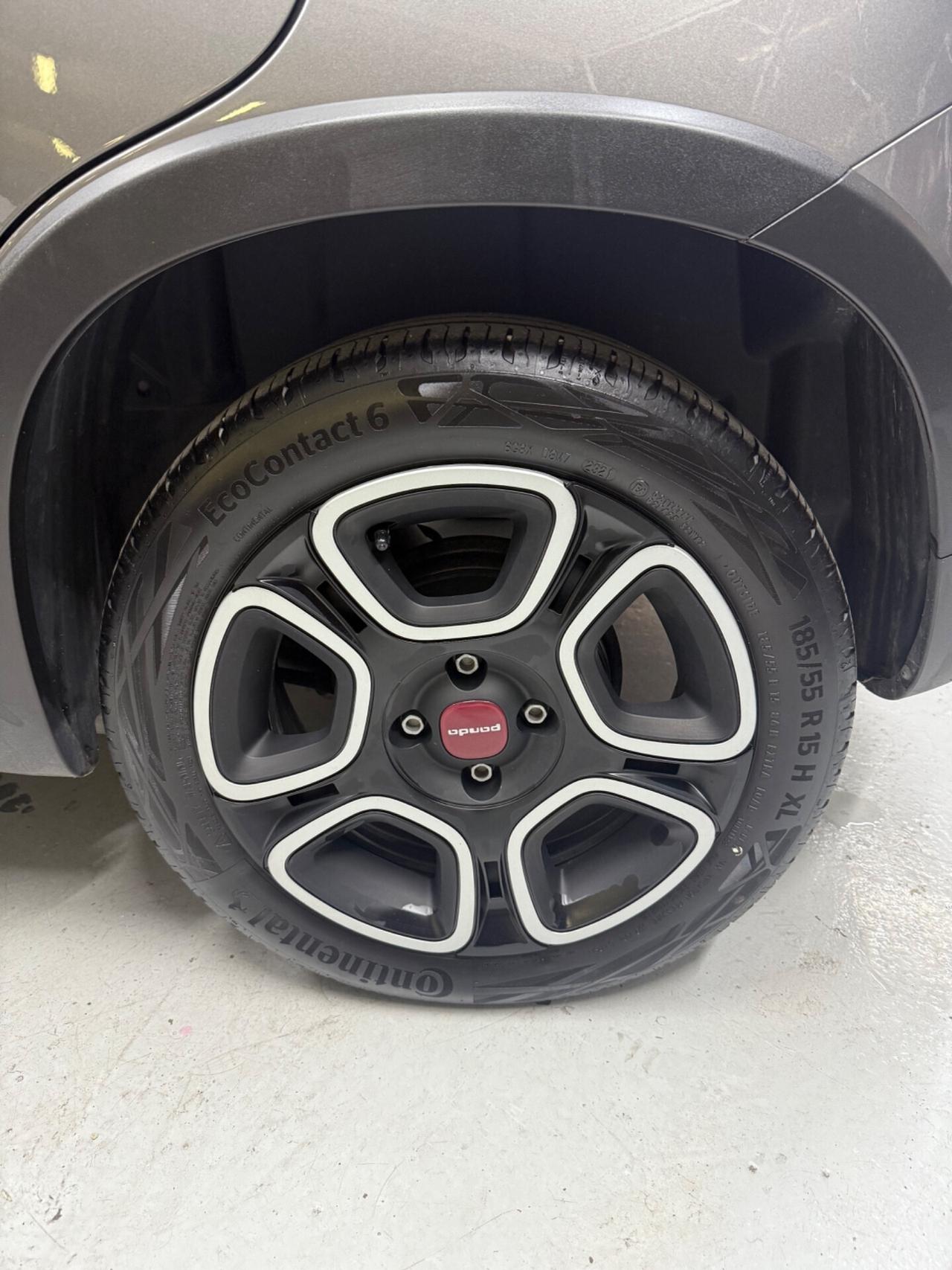 Fiat Panda Hybrid 30.000 km