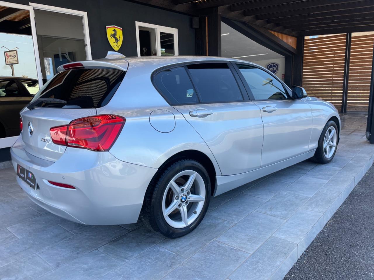 Bmw 118 118d 5p. Sport