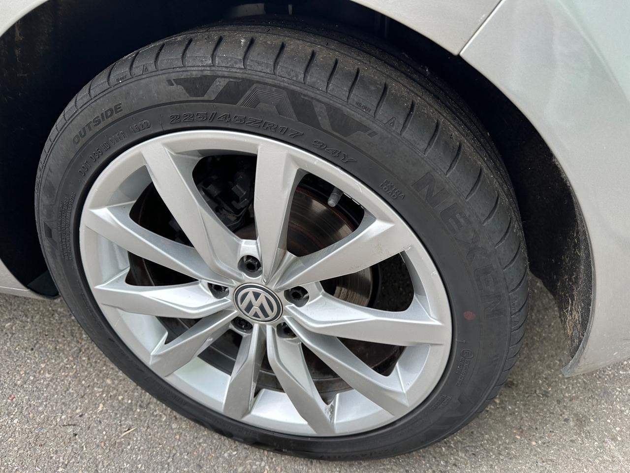 Volkswagen Golf 1.6 TDI Comfortline BlueMotion Technology
