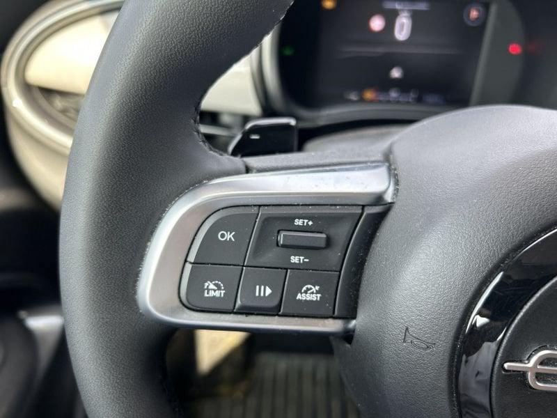 FIAT 600 Hybrid 145 CV DCT MHEV NAVI+KEYLESS+CAMERA