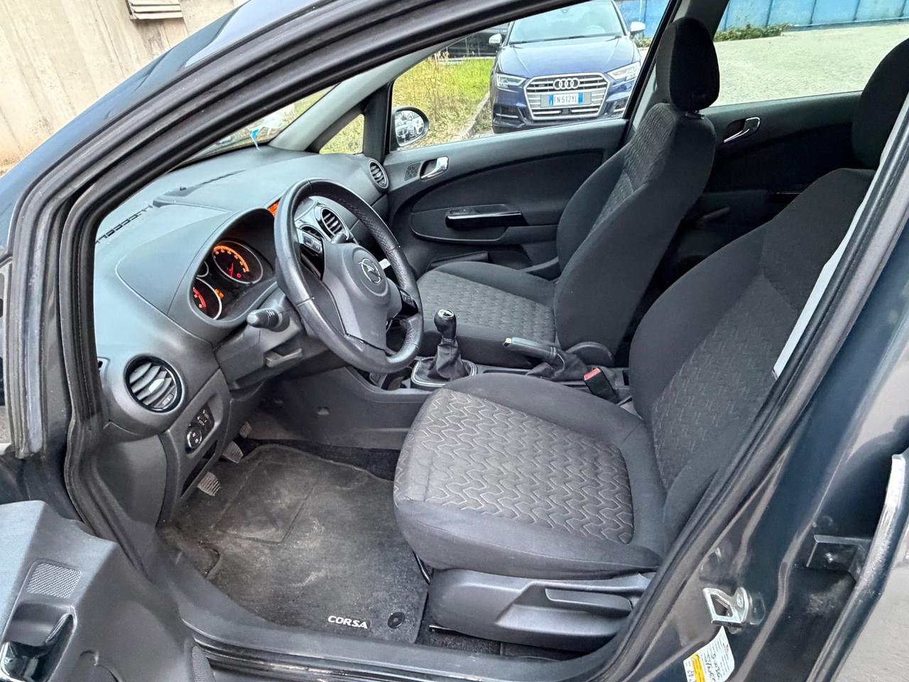 Opel Corsa 1.2 5 porte Edition