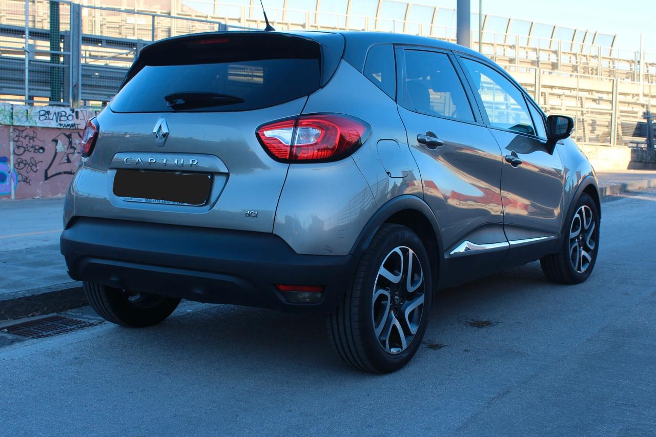Renault Captur 1.5 DCI START&STOP ENERGY R- LINK