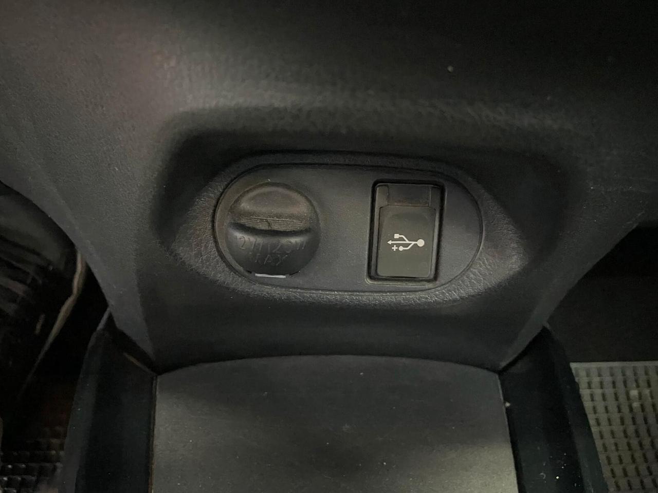 Toyota Yaris 1.0 5 porte Lounge