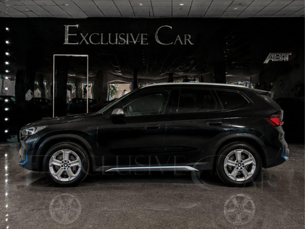 BMW - iX1 - xDrive 20 xLine