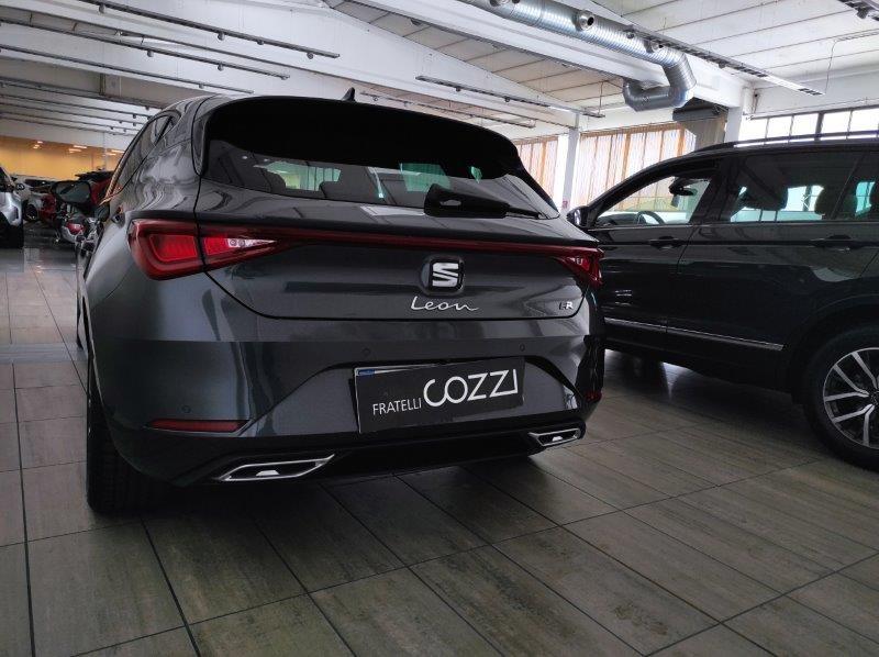 SEAT Leon 4ª serie - Leon 1.5 eTSI 150 CV DSG FR