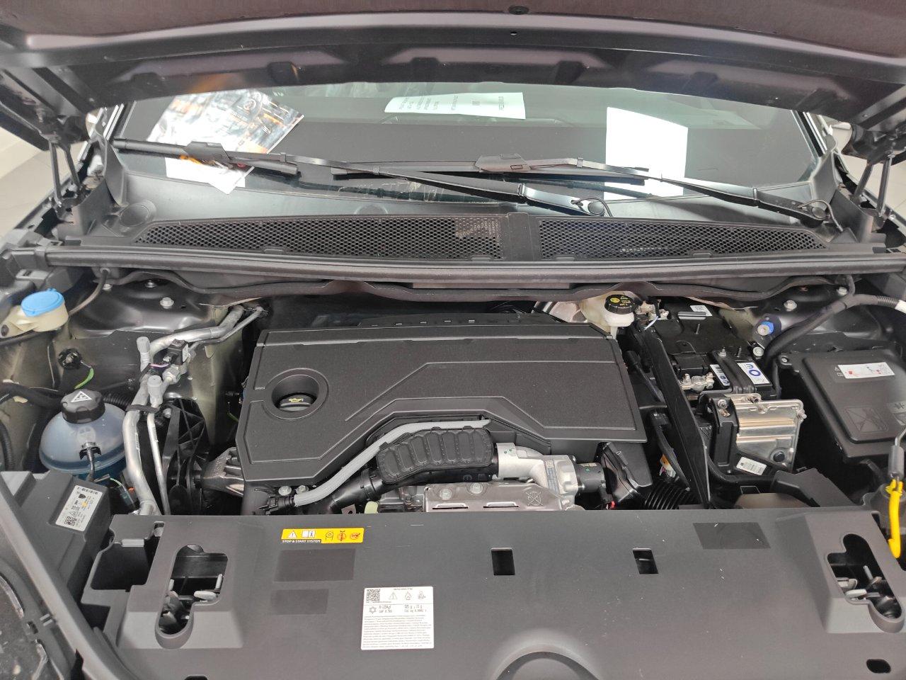 Peugeot 3008 3008 1.2 hybrid GT 145cv e-dcs6