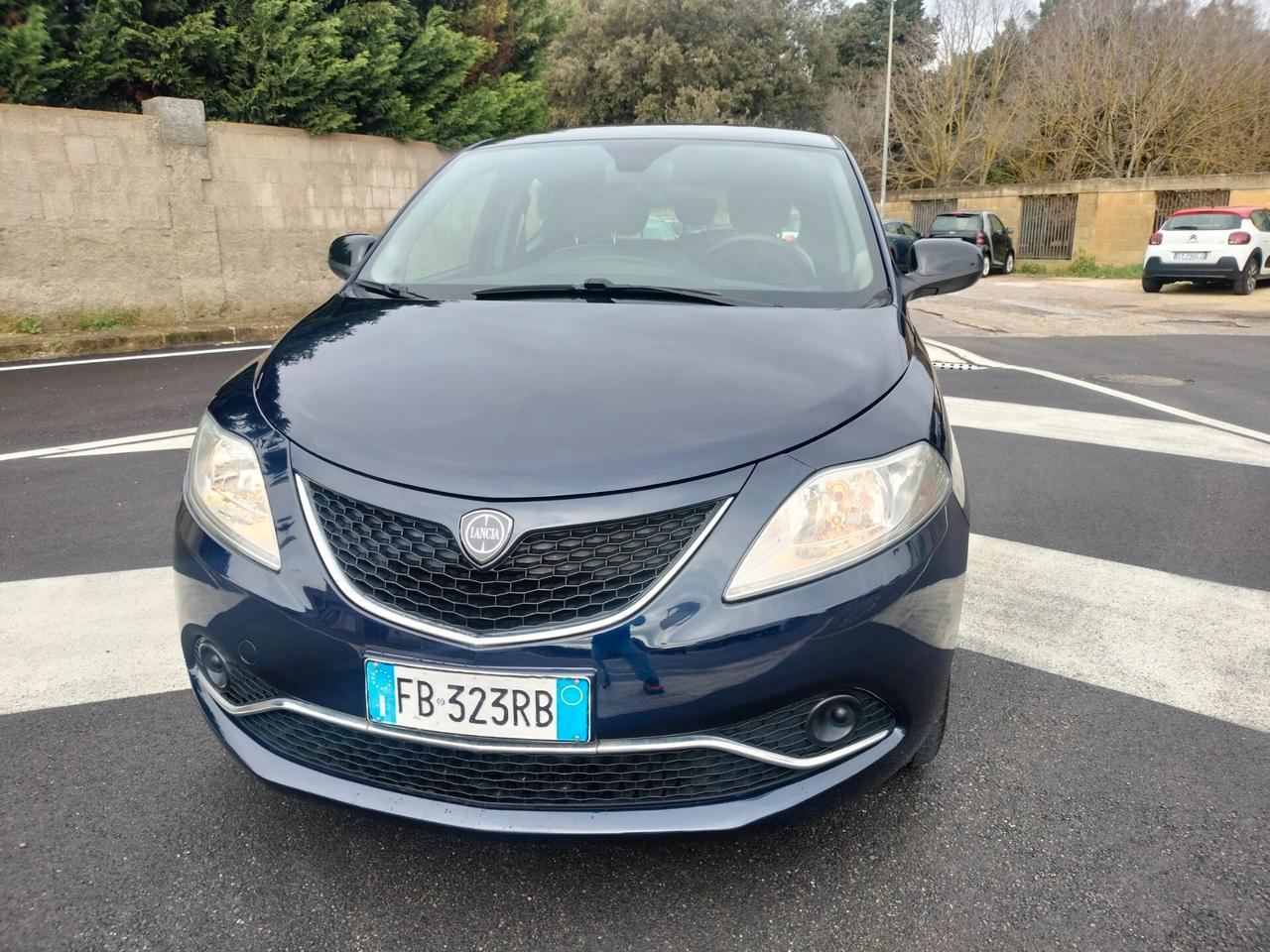 Lancia Ypsilon 1.2 69 CV 5 porte GPL Ecochic Platinum