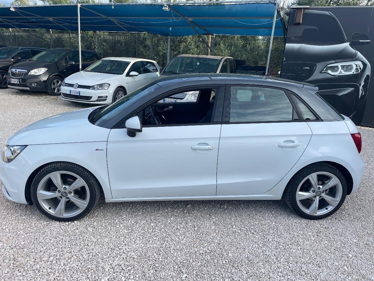 AUDI - A1 Sportback - 1.6 TDI S tronic S line edition plus
