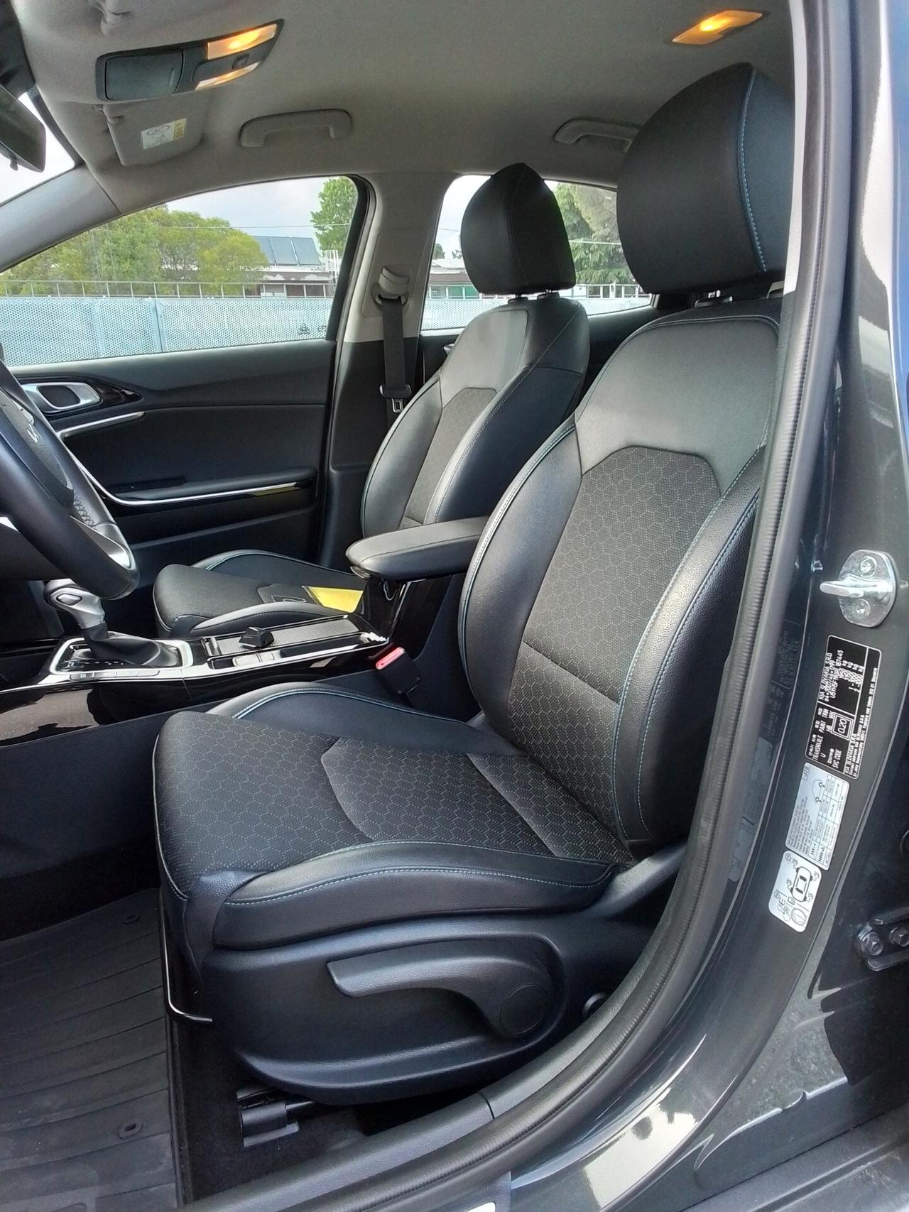 Kia XCeed 1.6 CRDi 136 CV MHEV DCT Business