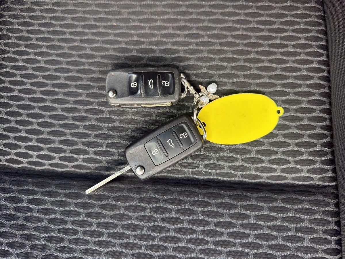 VOLKSWAGEN - Golf - 1.6 TDI 105CV 5p. Highline