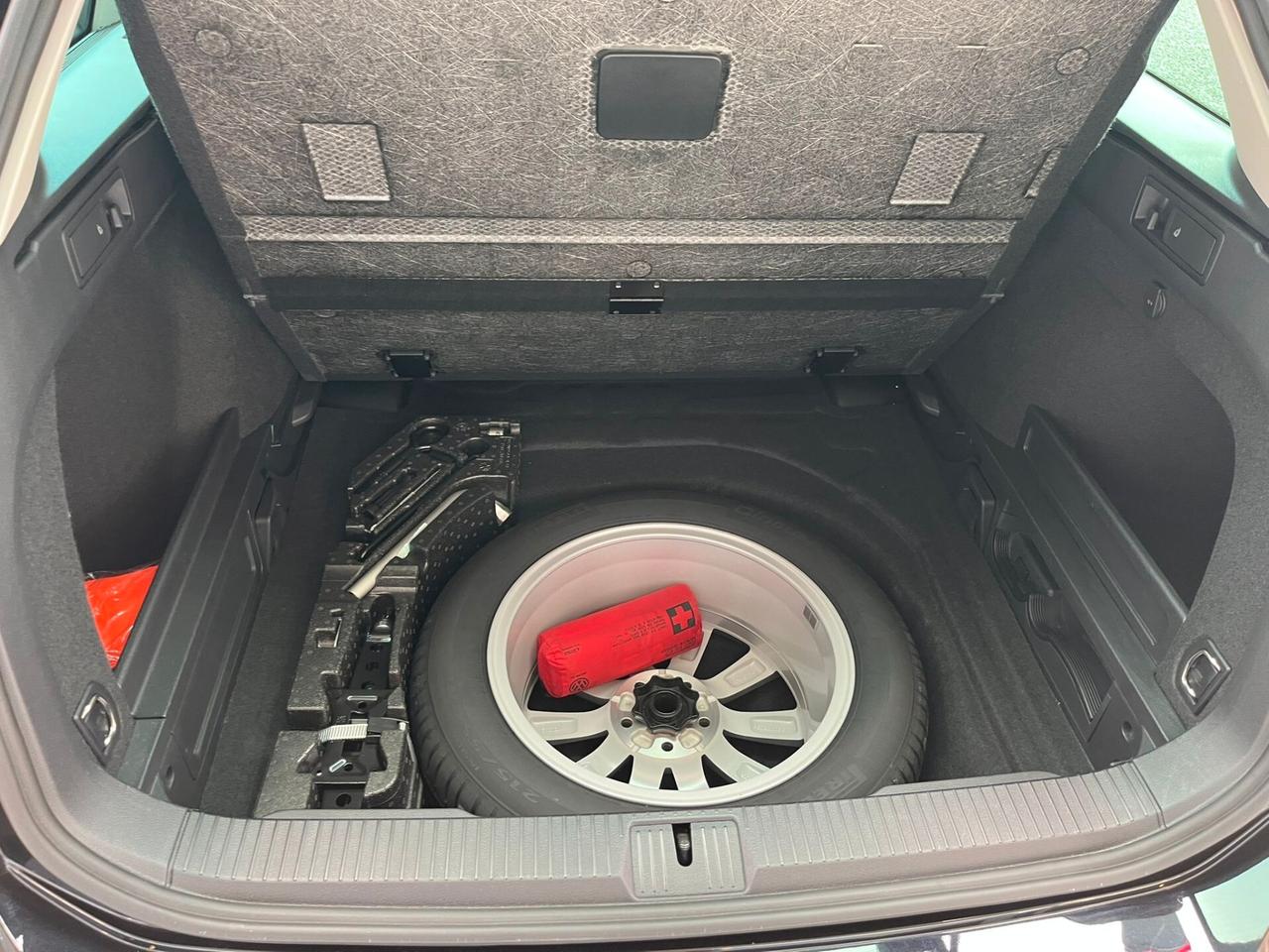 Volkswagen Passat Variant 2.0 TDI SCR EVO DSG Business