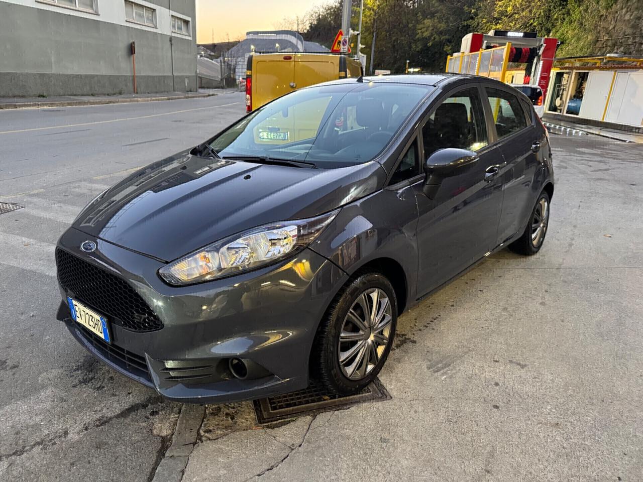 FORD FIESTA 1.0 NEOPATENTATI KM 86 MILA !!